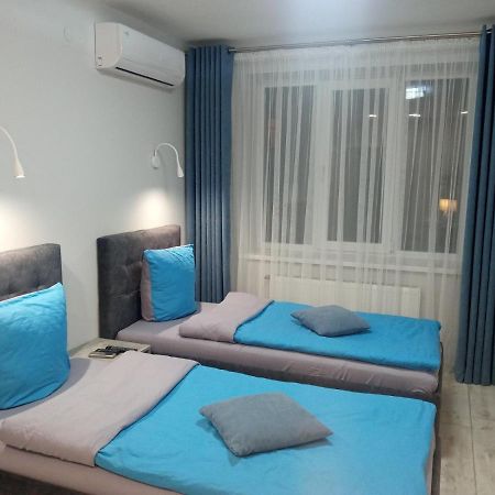 Апартаменты Weekend Inn Uzhhorod Exterior photo